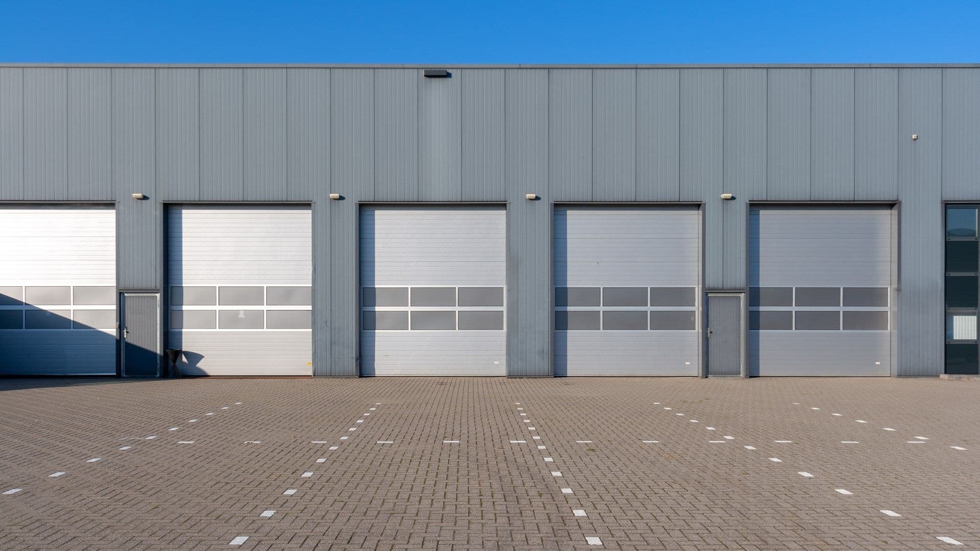 Commercial Garage Door